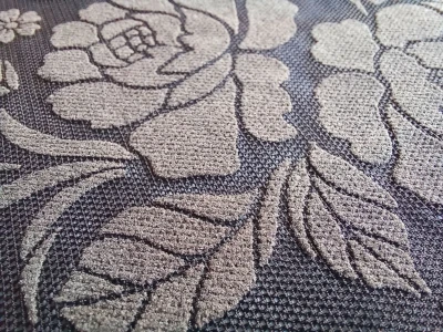 Puff Rosa Negra
